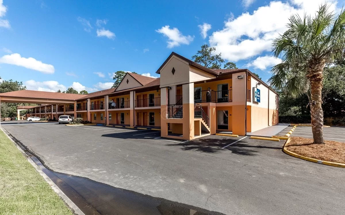 Exterior van het Hotel Best Western Inn Suites Tallahassee