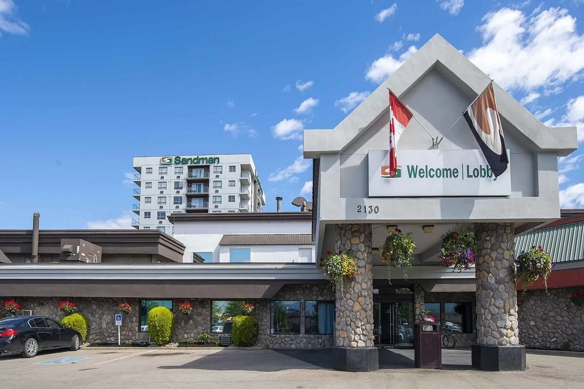 Exterior van het Hotel Sandman Kelowna