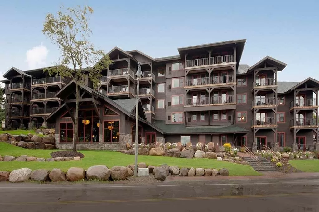 Exterior van het Hotel Hampton Inn Suites Lake Placid