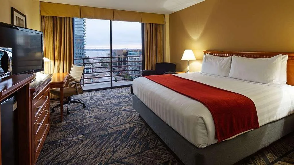 Kamer met balkon in het Best Western Bayside San Diego