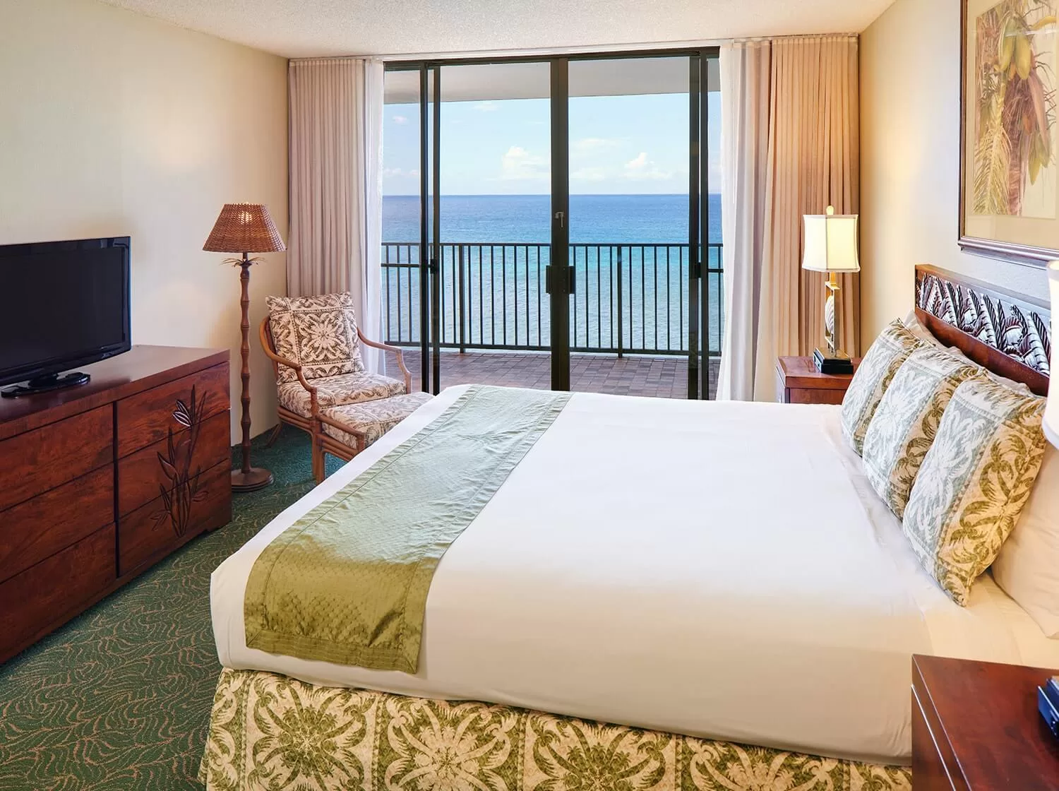 Standaardkamer met balkon en uitzicht op zee in het Hotel Aston Kaanapali Shores Lahaina