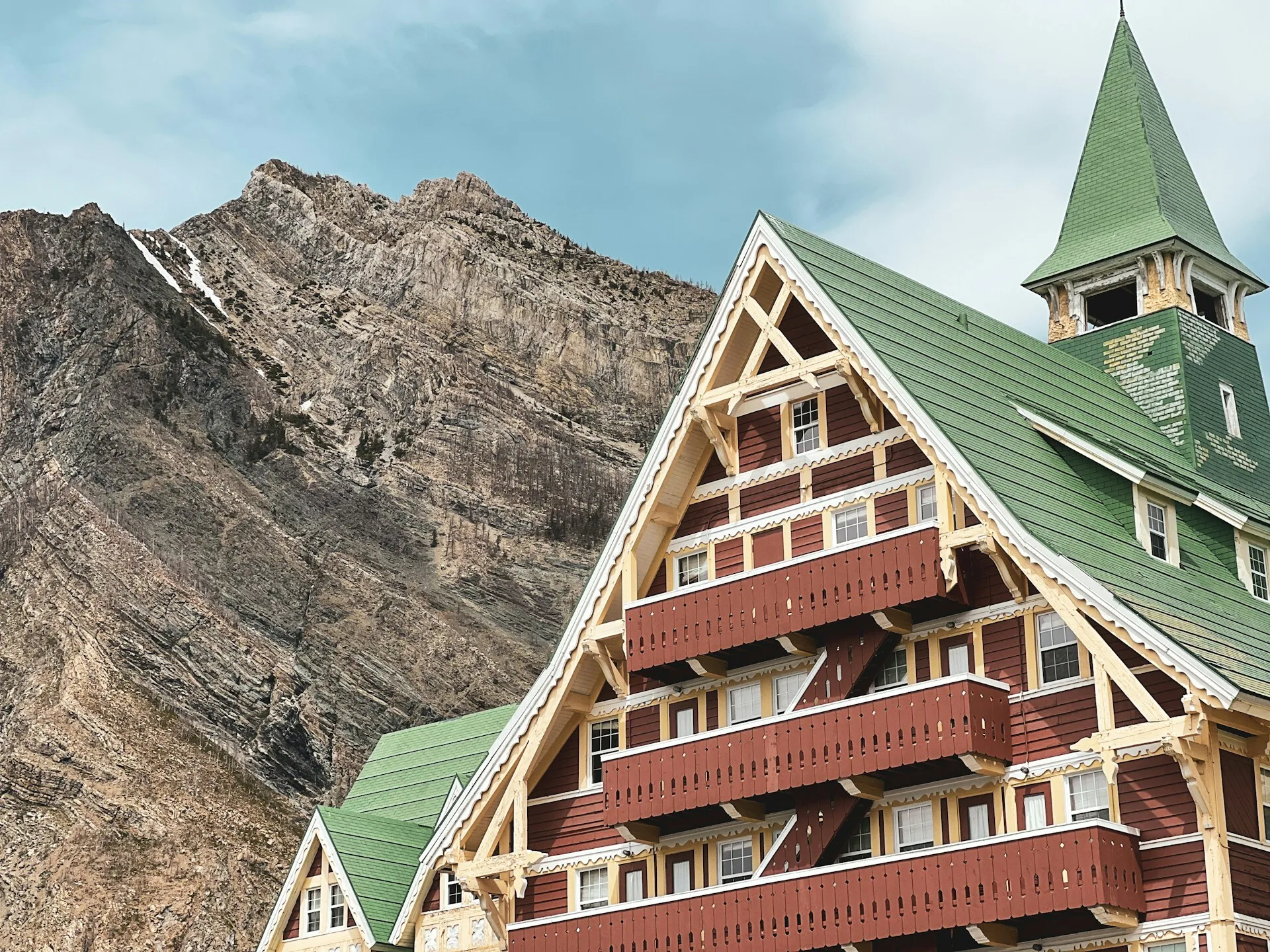 Een huis is Oostenrijkse stijl in Waterton, Alberta