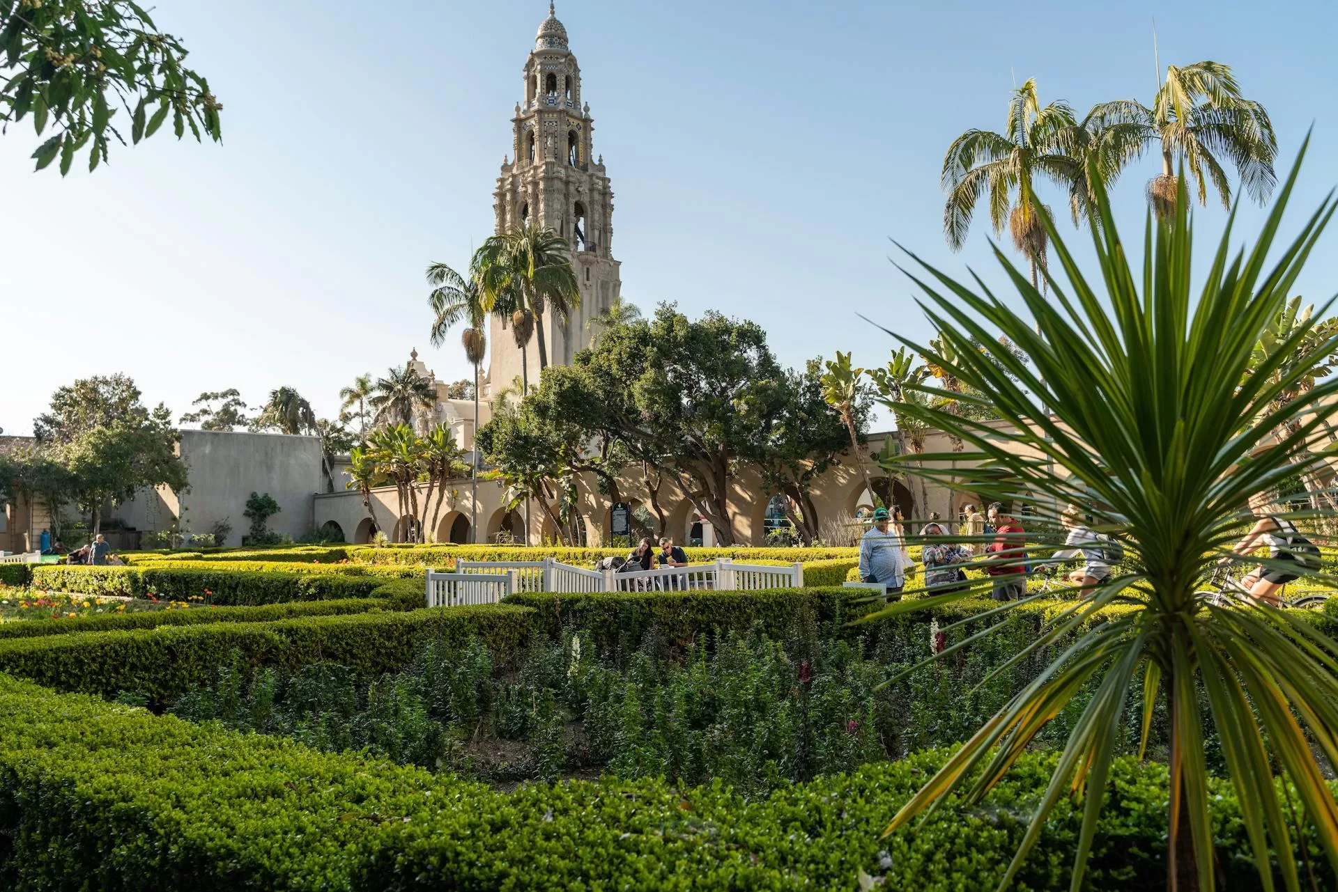 Balboa Park in San Diego mit dem California Tower in der Mitte