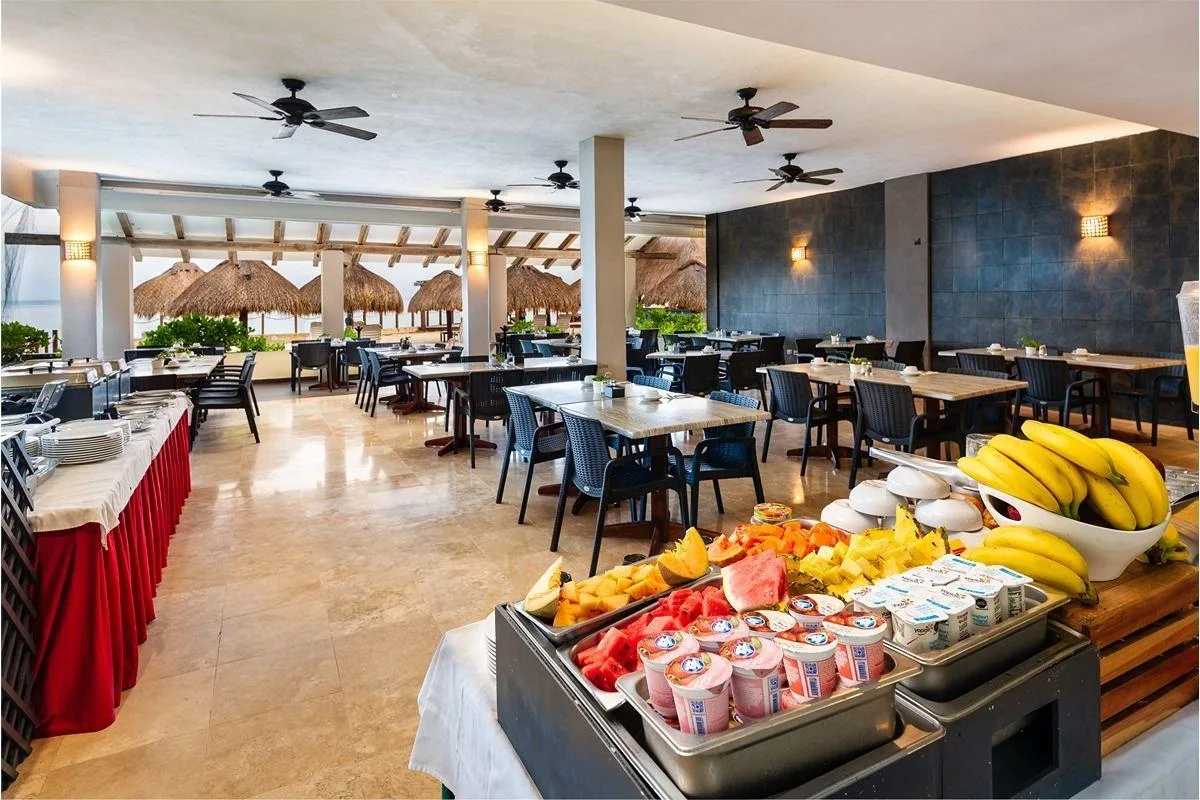 Ontbijtzaal in het Hotel Playa Azul Cozumel