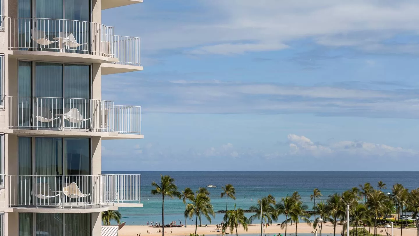 Uitzicht over de zee vanuit het Hotel Hilton Vacation Club The Modern Honolulu