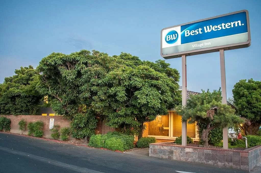 Exterior van het Best Western Village Inn Fresno