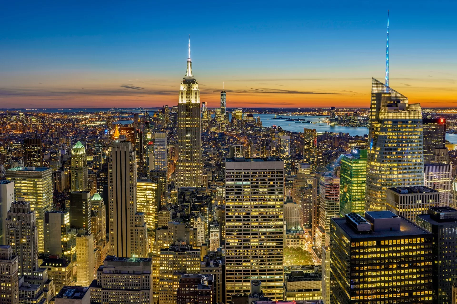 Uitzicht over Manhattan bij zonsondergang