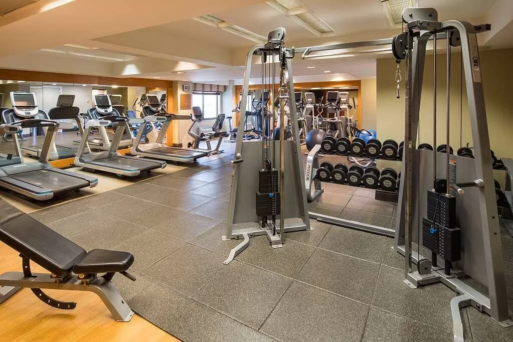Fitnessruimte in het Hotel Double Tree Burlingame