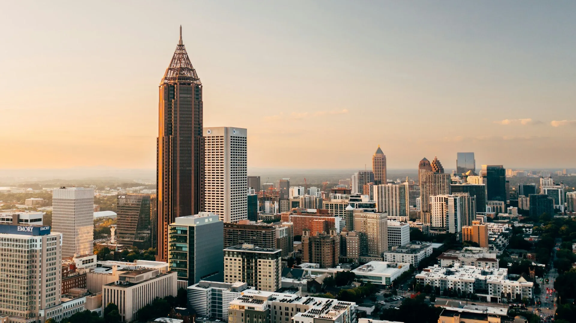 Uitzicht over de wolkenkrabbers in Atlanta, Georgia