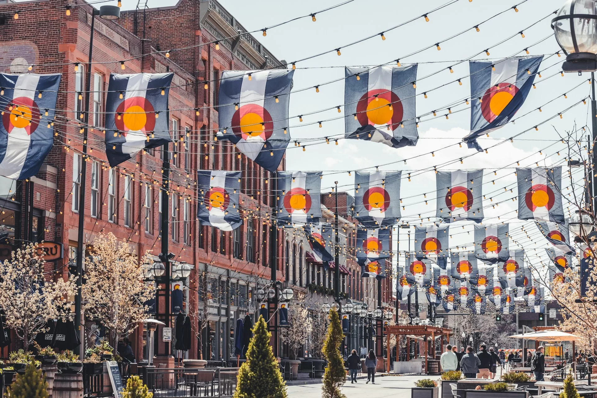 Het versierde Larimer Street in Denver