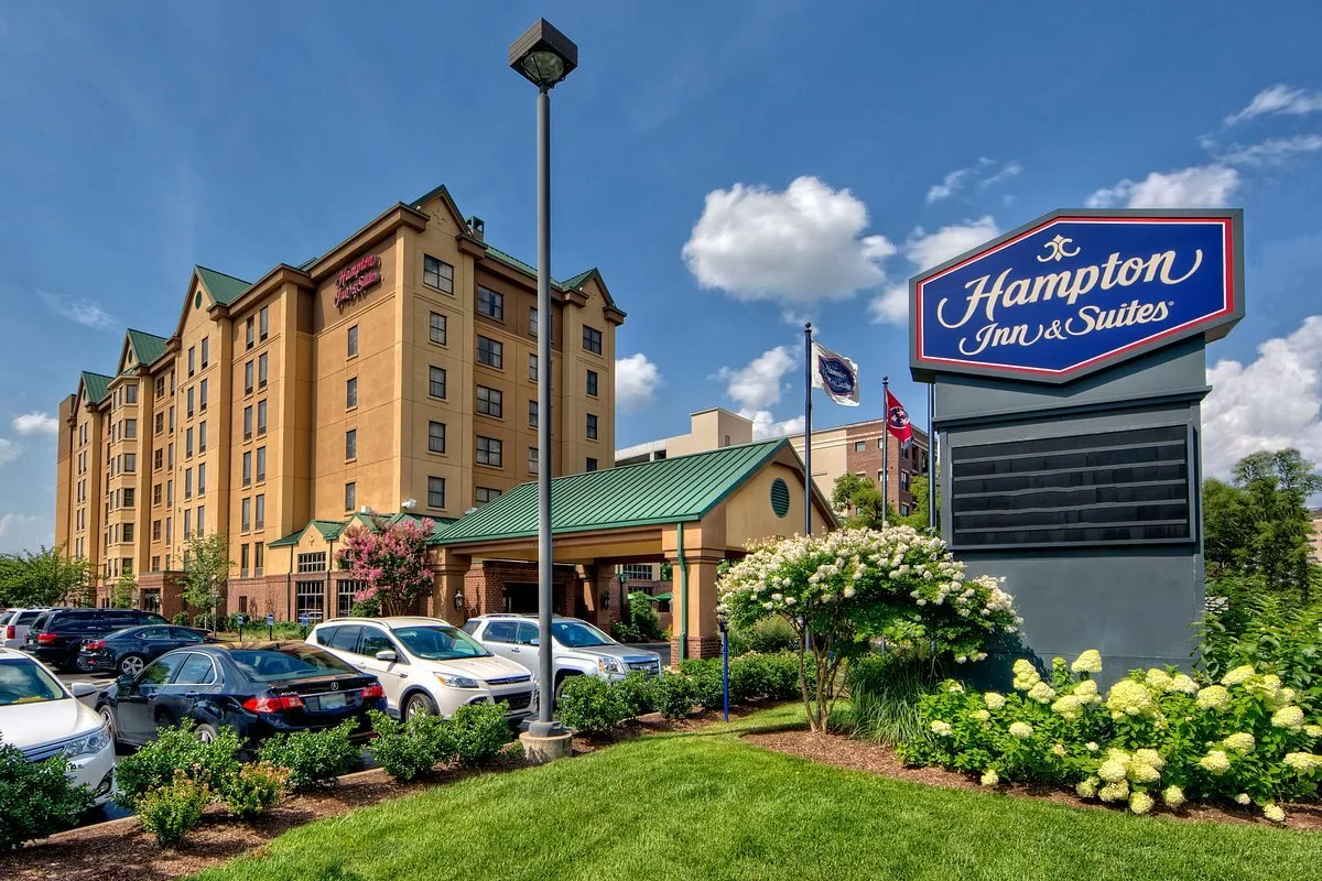 Exterior van het Hotel Hampton Inn Suites Vanderbilt elliston Nashville