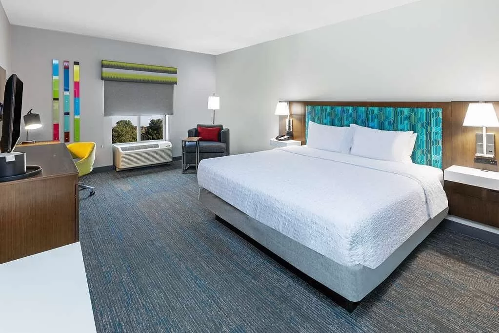 Standaardkamer in het Hotel Hampton Inn Suites Woodland Hills Tulsa
